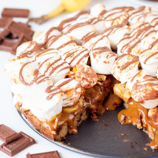 Banoffee S’mores Pizza