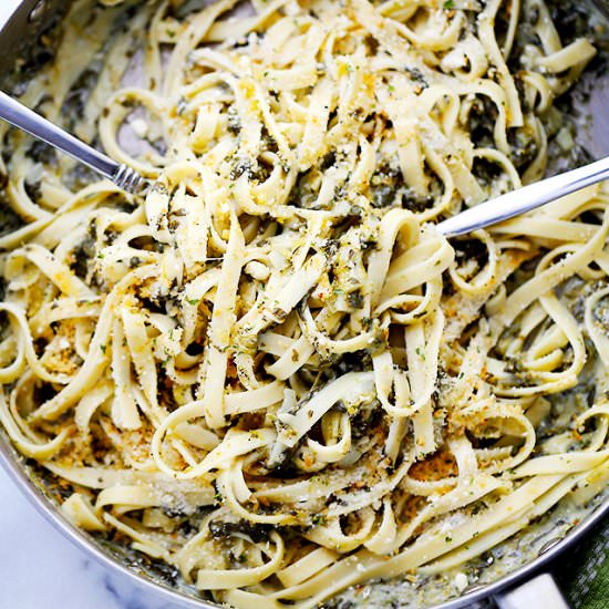 Creamy Spinach Fettuccine