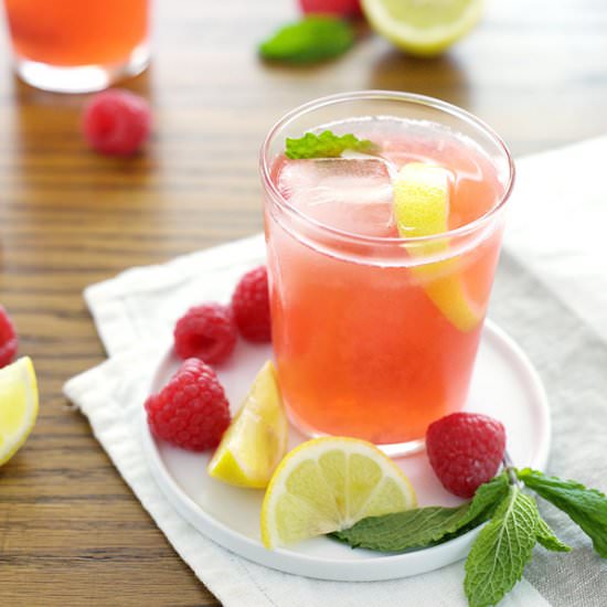 Bourbon Raspberry Lemonade