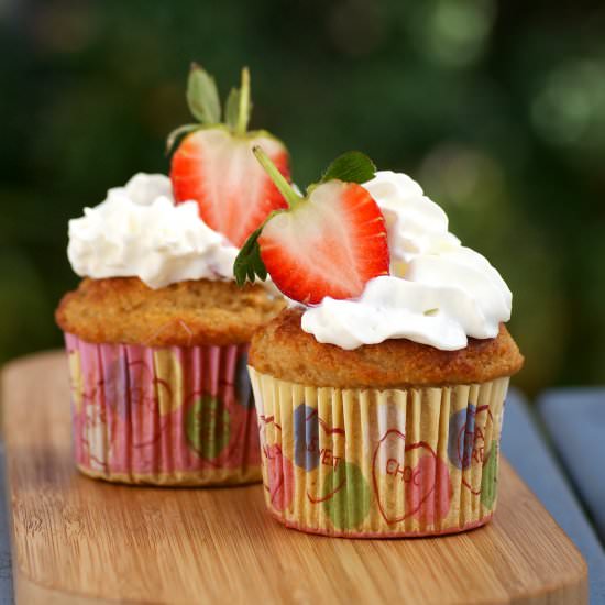 Strawberries Cream Protein Cupcakes