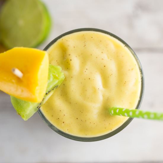 Kiwi Mango Lime Smoothie