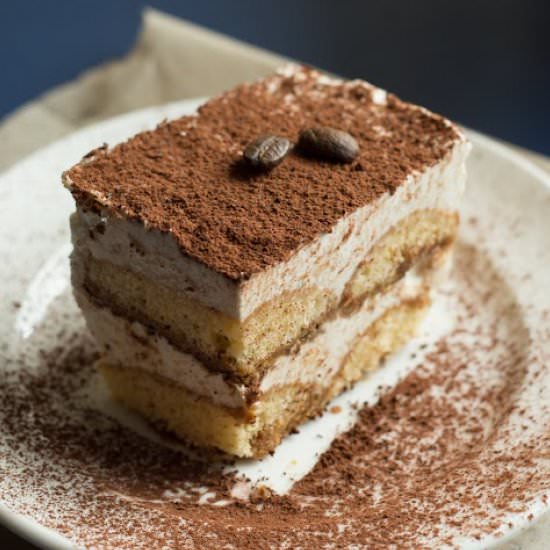 No-Bake Frozen Tiramisu