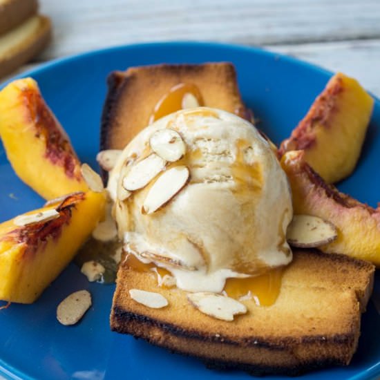 Caramel Peach Pound Cake Sundae