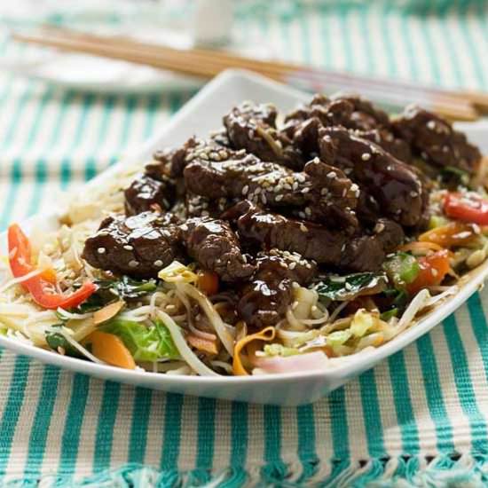 Hoisin Beef & Noodles