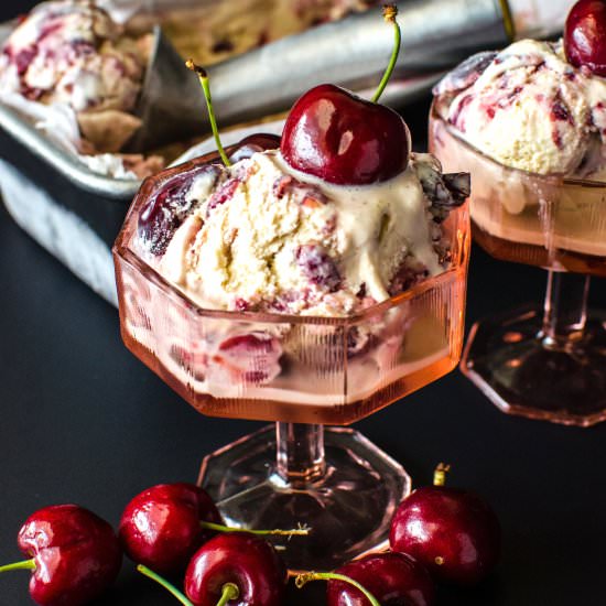 Kahlua & Cherry Ice Cream
