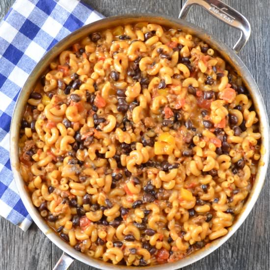 One Pot Chili Mac and Cheese