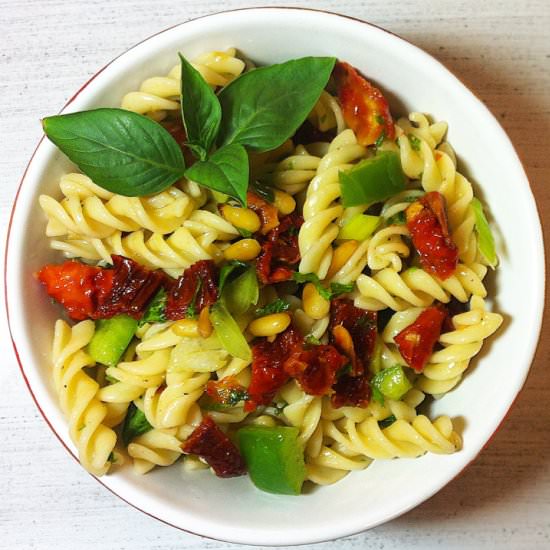 Sun-Dried Tomato Pasta Salad