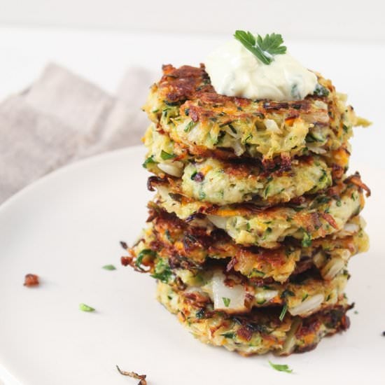Zucchini Kohlrabi Carrot Fritters