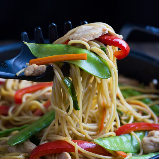 Chicken Lo Mein