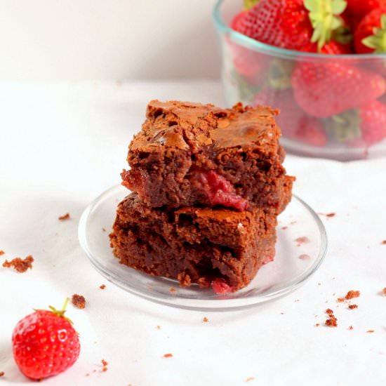 Brownies with Strawberries Inside