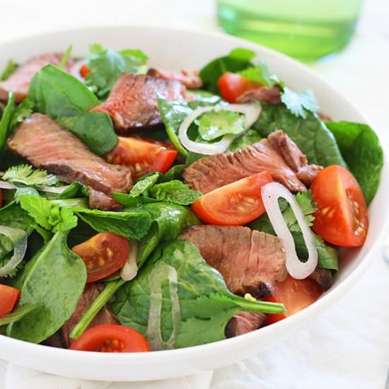 Easy Summer Salad: Thai Beef Salad