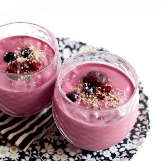 Peanut Butter & Berry Smoothie