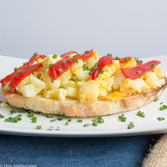 Mediterranean Eggs on Toast