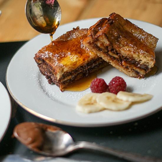 Nutella Banana Stuffed French toast