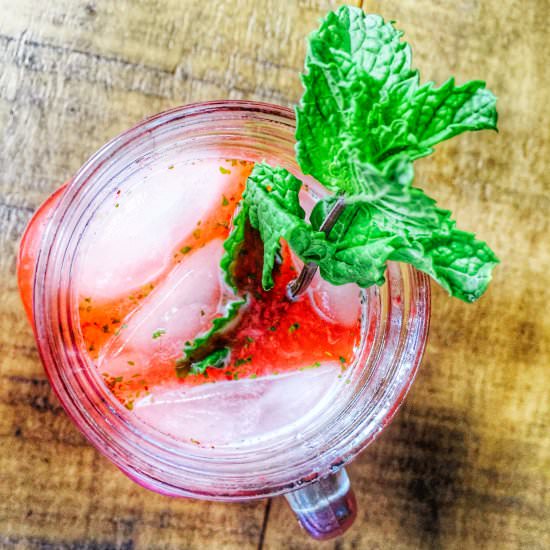 Strawberry Mint Lemonade