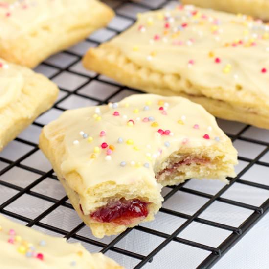 Raspberry Pop Tarts