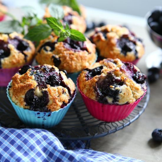 Blueberry Banana Spelt Muffins