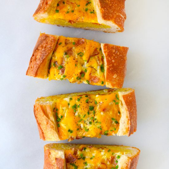 Cheesy Baked Egg and Bacon Boats
