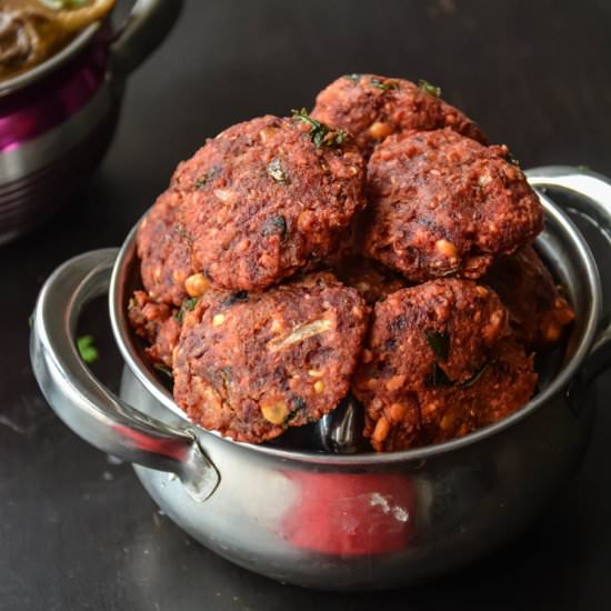 Beetroot Vadai/ Lentil Fritters