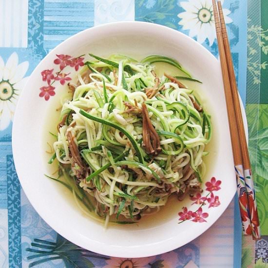 Zucchini Noodles w/i Enoki Mushroom