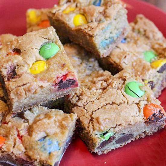 M&M Cookie Bars
