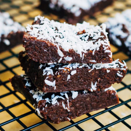 Raw Chocolate+Walnut Fudge Brownies