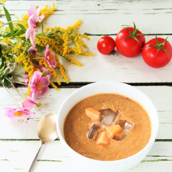 Simple Summer Gazpacho