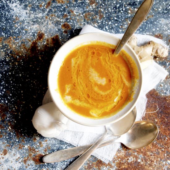 Creamy Curried Tomato Soup