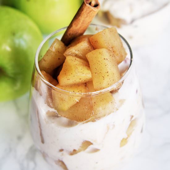 Apple Pie Breakfast Parfaits