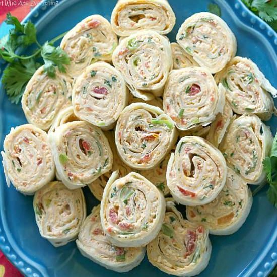 Chicken Enchilada Roll Ups
