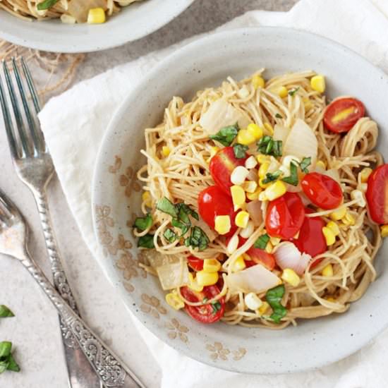 Tomato & corn pasta