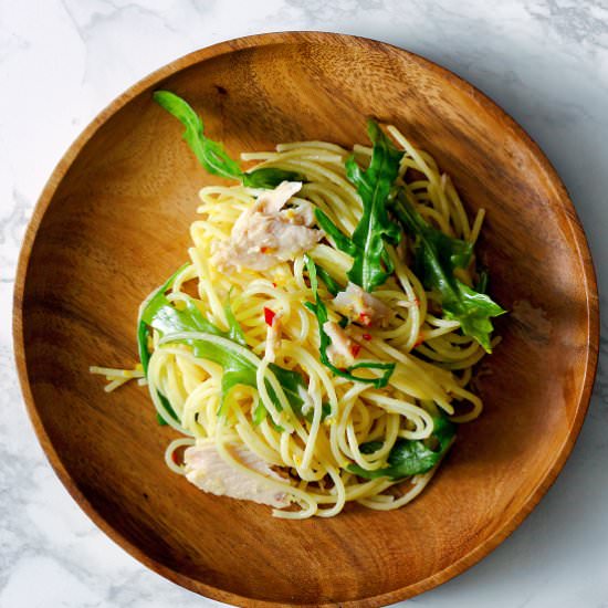 Tuna, lemon and chili spaghetti
