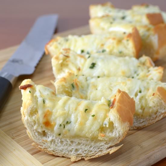 Cheesy Garlic Bread
