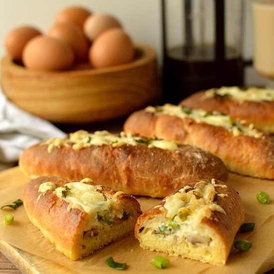 Mushroom & Cheese Egg Bread Boats