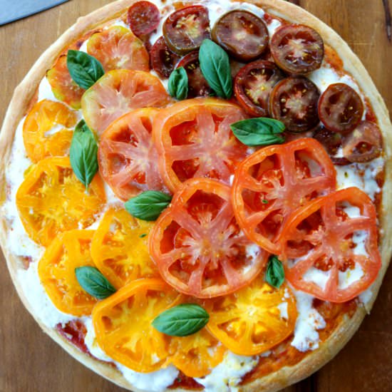 Heirloom Tomato and Burrata Pizza