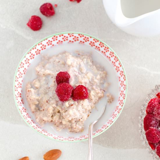 Nut, Banana & Cinnamon Porridge