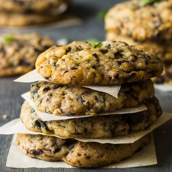 Basil Chocolate Chunky Cookies