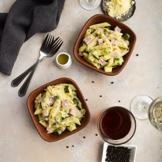 Gouda, Zucchini, & Ham Penne Pasta