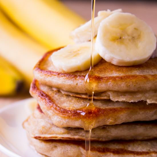 Light & Fluffy Banana Pancakes
