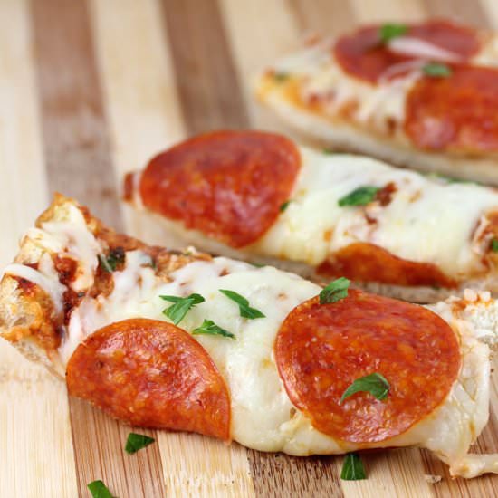 Garlic Bread Pizza