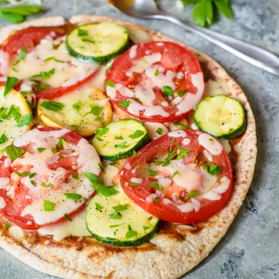 Veggie Pita Pizzas