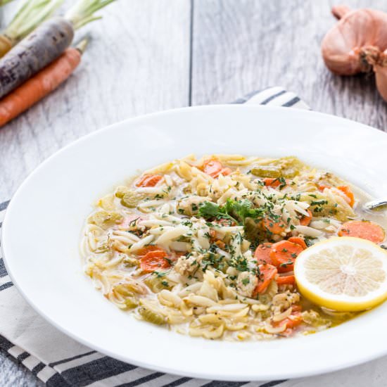 Lemon Chicken Orzo Soup