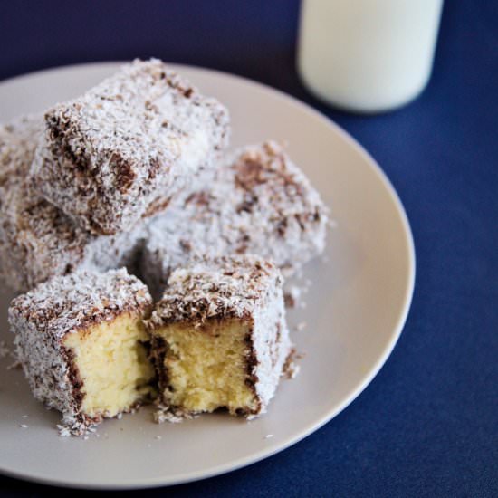 Panna Cotta Lamingtons