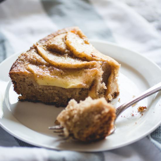 Apple, Almond & Ricotta Cake