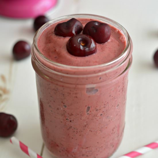 Greek Yogurt Cherry Smoothie