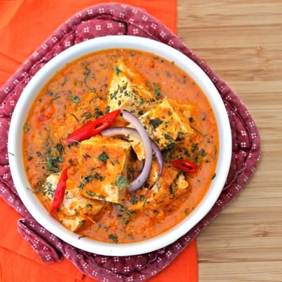 Tofu in a Creamy Bell Pepper Sauce