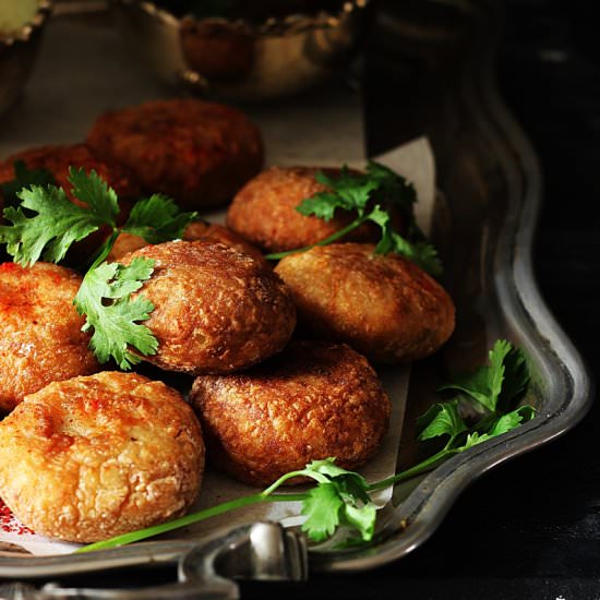 Buff Vada (Stuffed Fritters)