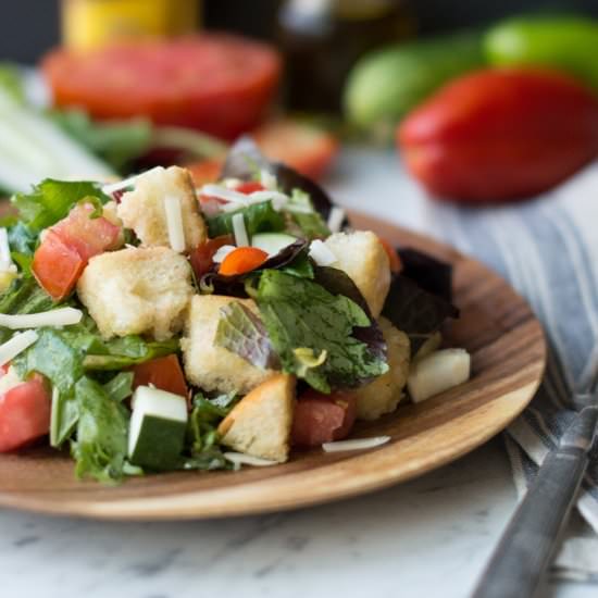 Italian Bread Salad (Panzanella)
