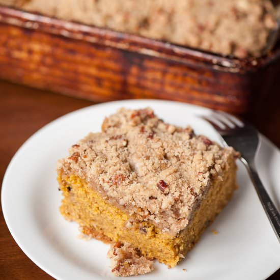 Pumpkin Streusel Coffee Cake