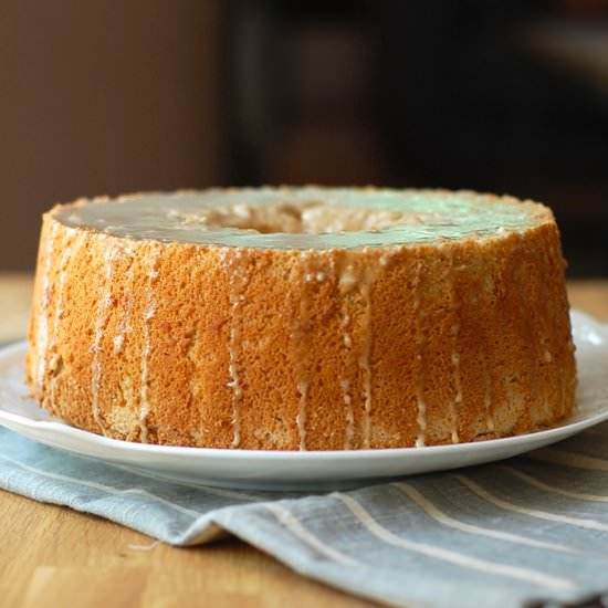 Pumpkin Spice Angel Food Cake